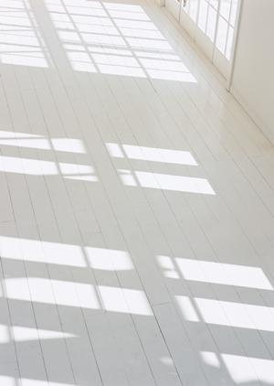 エネルギー自給自足の住宅について知る：ZEHとはどういう意味か、そのメリットや注意点を解説